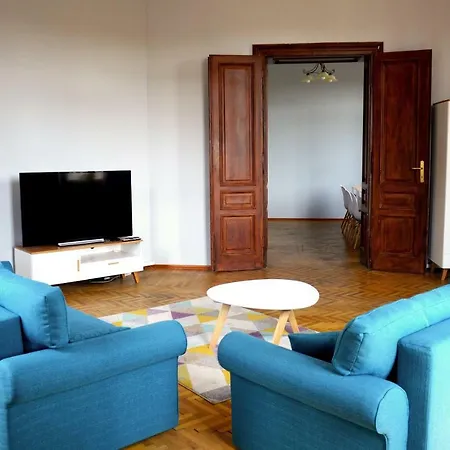 דירה Spacious In The Heart Of The Old Town